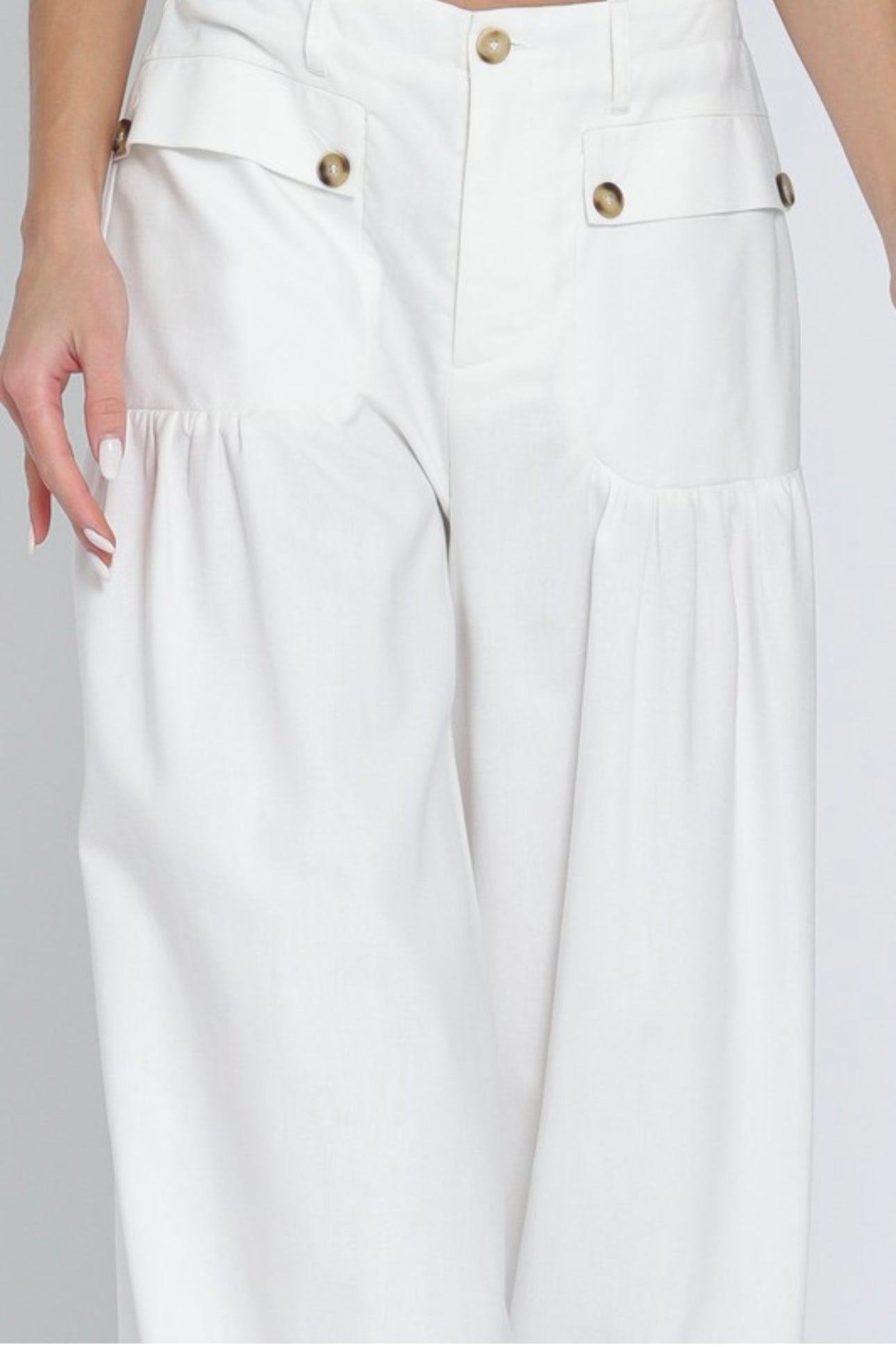 Capri pants