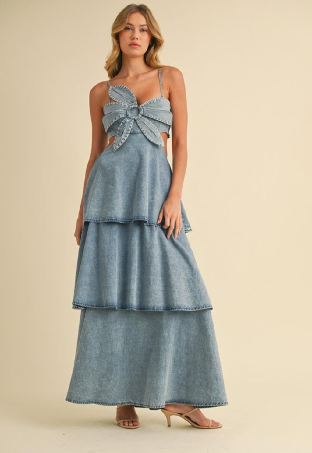 Amara Jean Long Dres