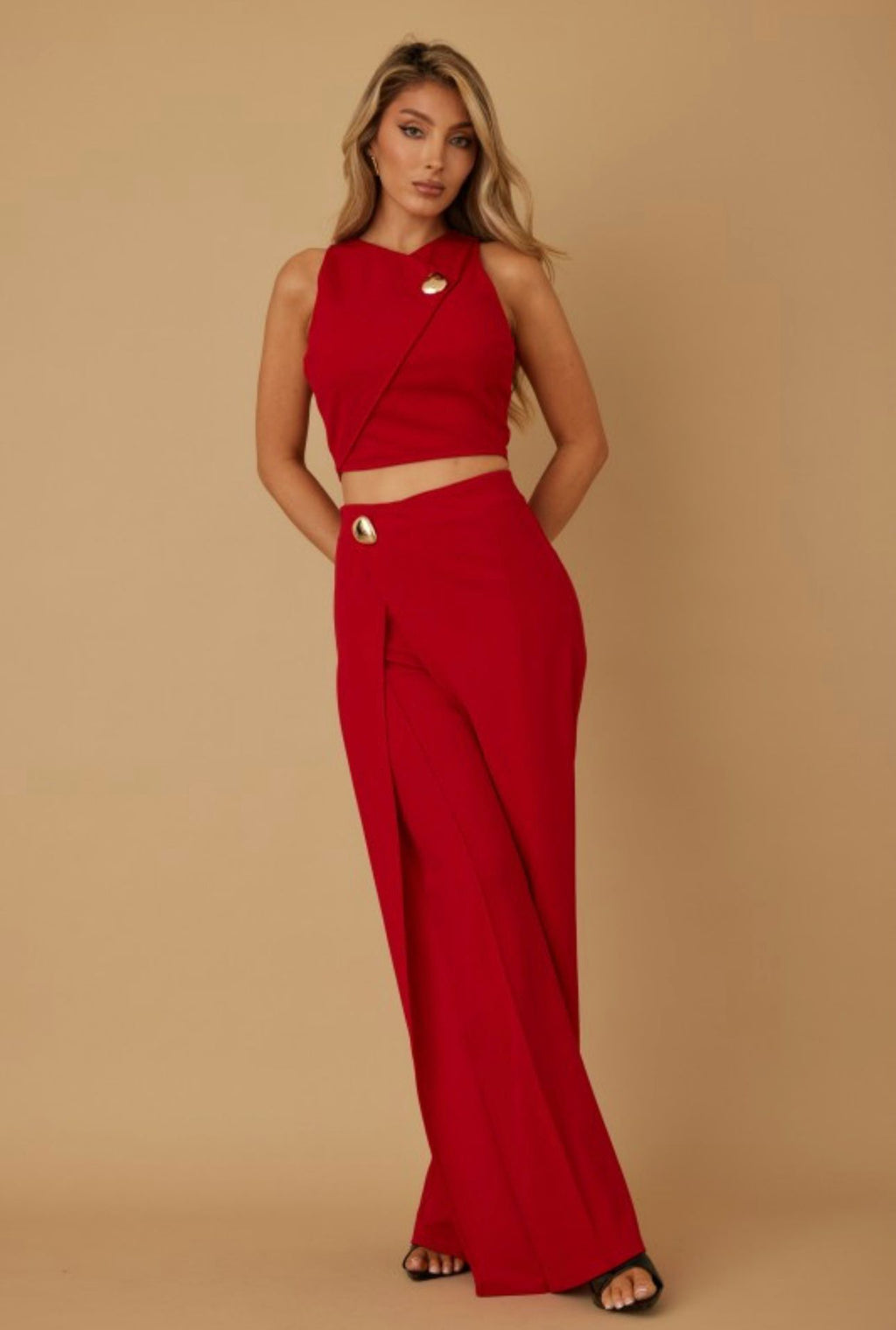 CLOE SET