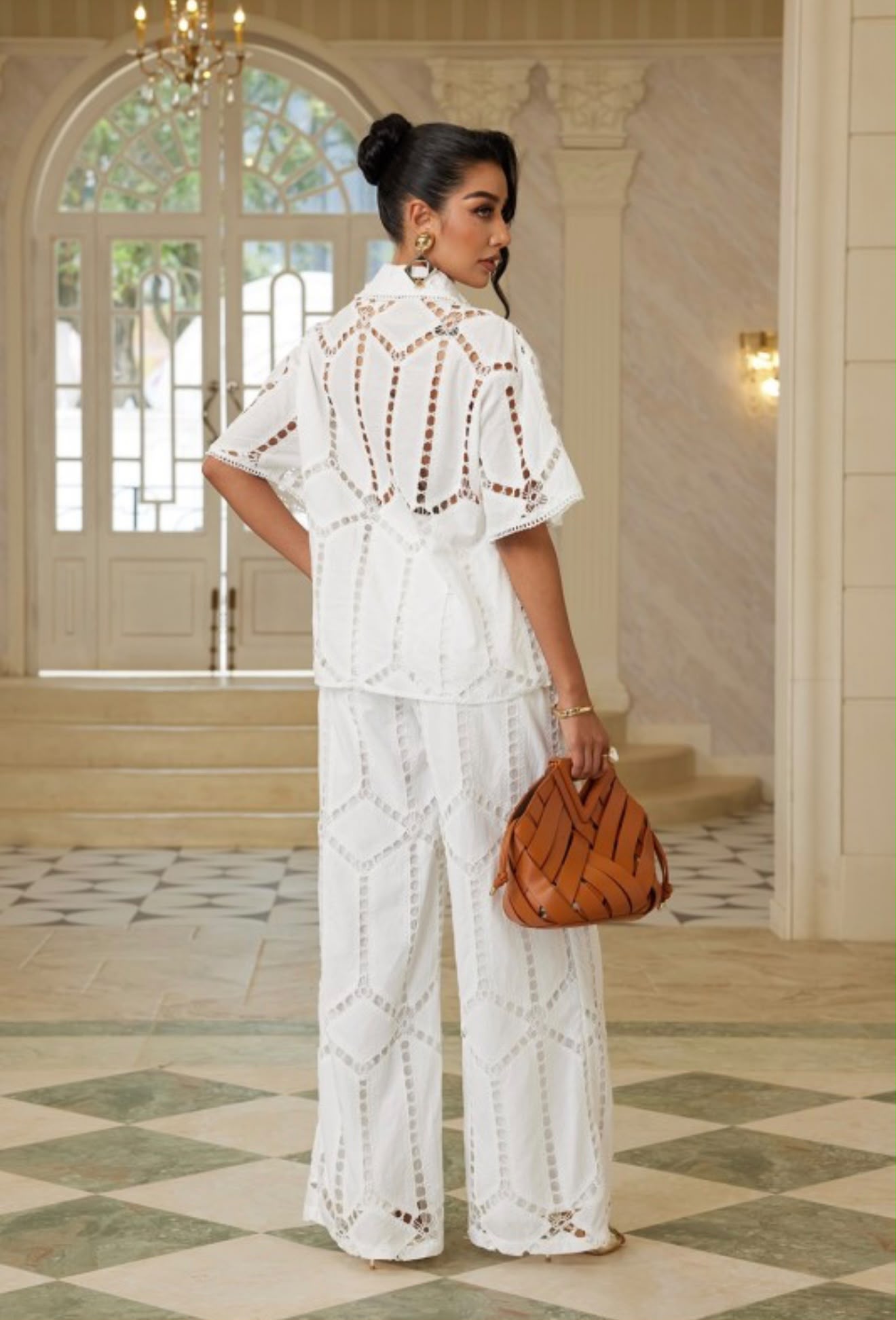 Lara Eyelet Set